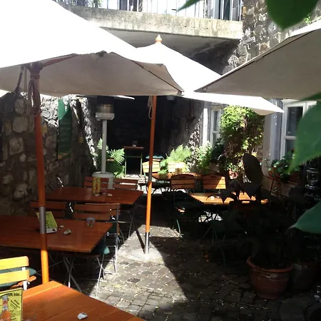 Gaestehaus By George Tatil Evi