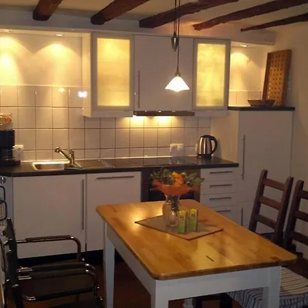 Gaestehaus By George Holiday home *
