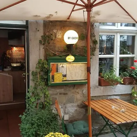 Gaestehaus By George Holiday home
